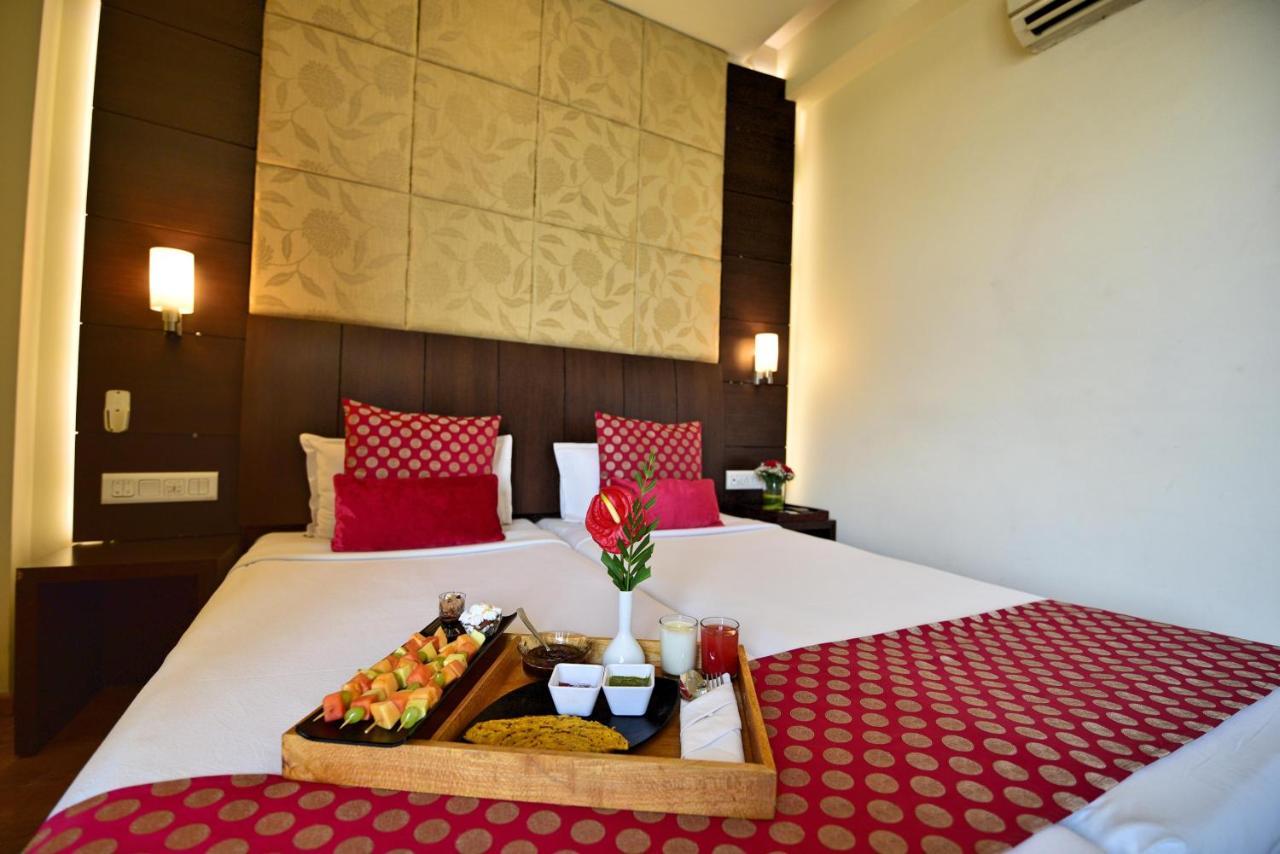 Hotel Surya Plaza Kota  Εξωτερικό φωτογραφία